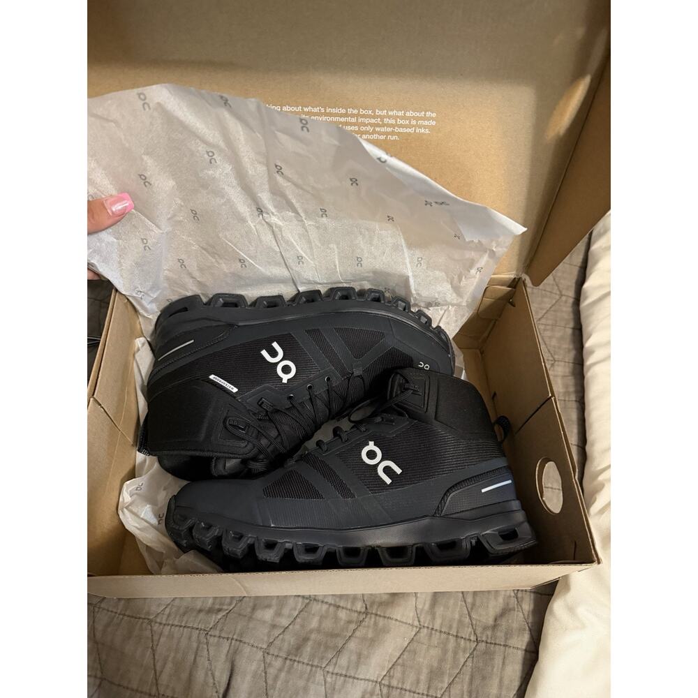 On Cloudrock Waterproof Women’s Black Mid Top Lace Up Hiking Athletic Shoes - Picture 7 of 8